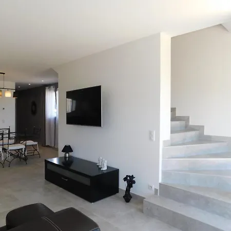 Villa Villa Neuve Standing Estelle 3 Chambres Vue Mer